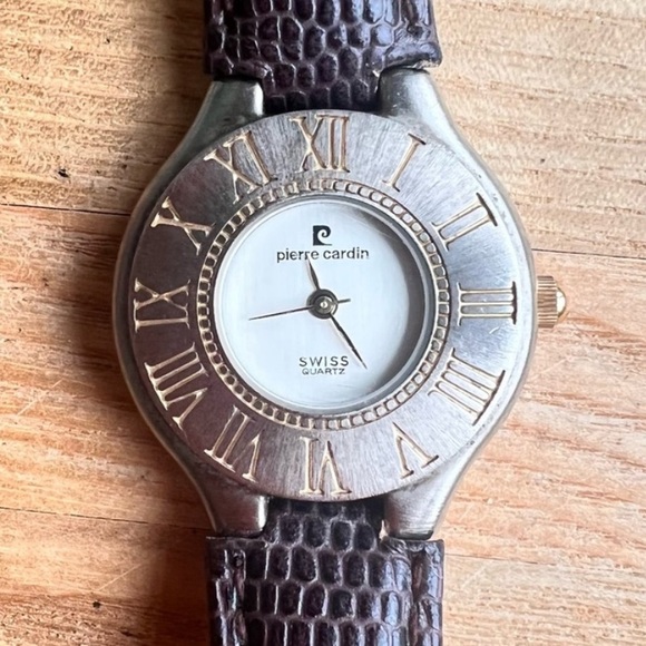 Pierre Cardin ladies silver tone brown leather Swiss watch NEW BATTERY - Picture 1 of 8